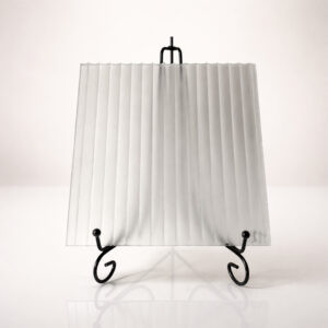 Фото стекло рифленое Мору сатин 8 мм