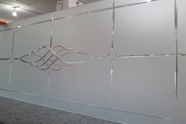 Фото фацет на матовом стекле