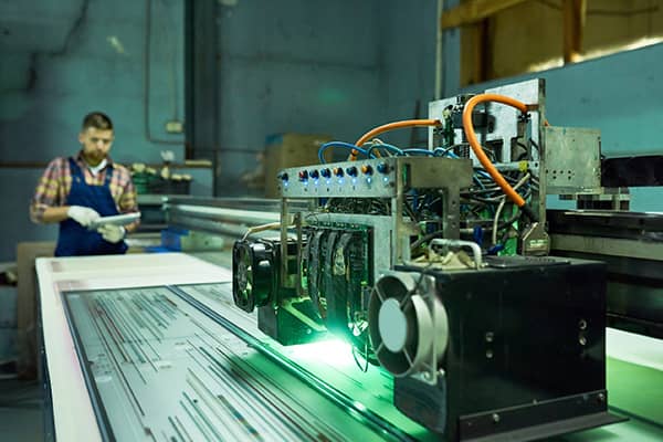 Фото резка стекла в Москве