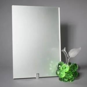 Фото зеркало листовое Сатината серебро